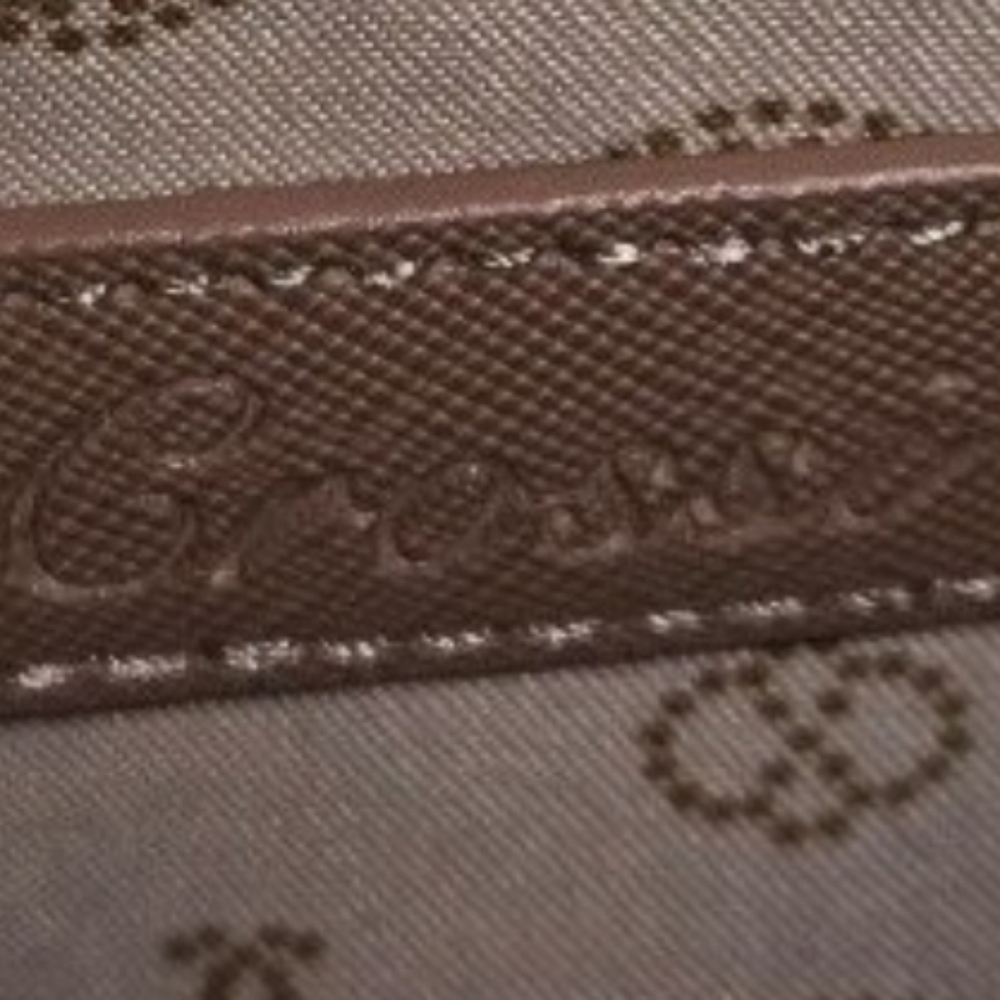 Crossi New York Satchel WButterflies & Heart w/ Gold-tone Hardware NWT - Picture 6 of 9